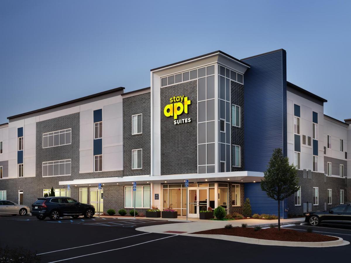 Stayapt Suites San Antonio-Randolph Live Oak Exterior foto